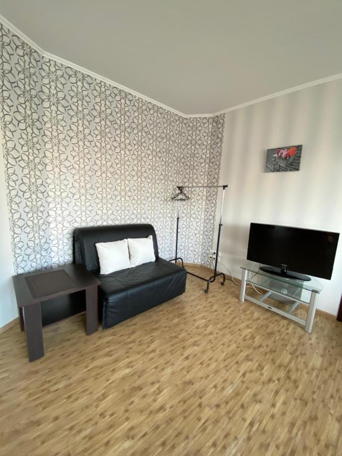 Podillia Modern Apartment فينيتسا الغرفة الصورة
