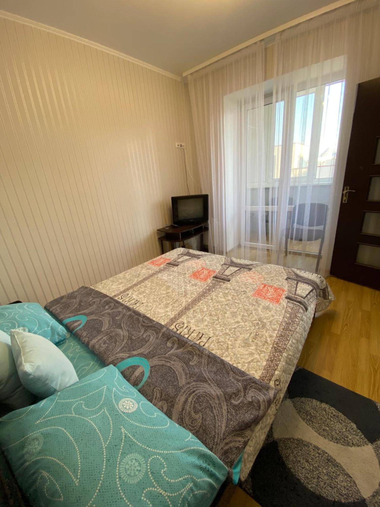 Podillia Modern Apartment فينيتسا الغرفة الصورة